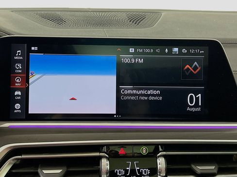 Used 2022 BMW X7 M50i AWD/4WD image 16
