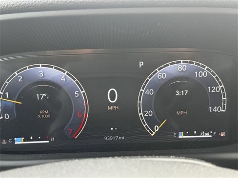 Used 2024 Jeep Wagoneer L Series II w/ Flexible Seating Group image 28