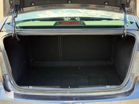 Used 2014 Chevrolet Cruze LS image 27