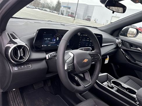 New 2026 Chevrolet Equinox LT image 10