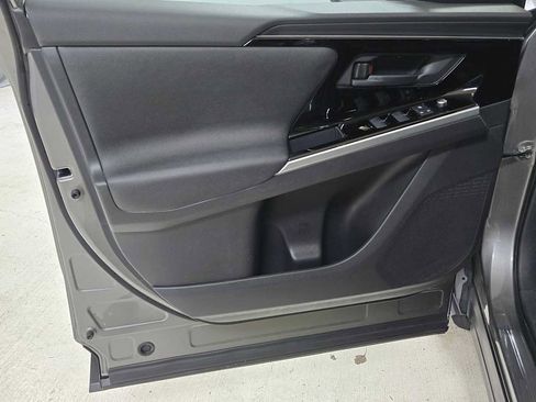 Used 2024 Mercedes-Benz Sprinter 2500 image 53