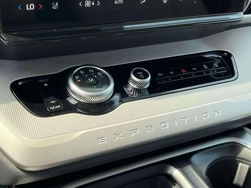 New 2027 Ford Expedition Active AWD/4WD image 33
