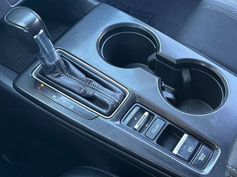 Used 2024 Honda Civic Sport image 18