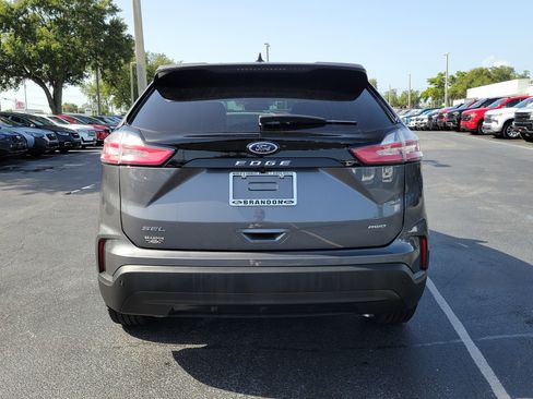 Certified 2024 Ford Edge SEL w/ Sport Appearance Package AWD/4WD image 8