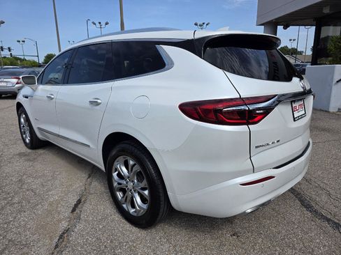 Used 2020 Buick Enclave Avenir w/ Avenir Technology Package FWD image 7