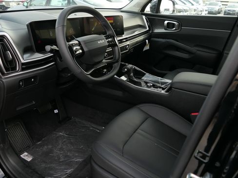New 2026 Kia Sorento S FWD image 11