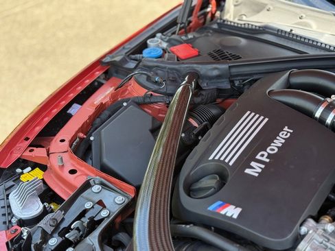 Used 2018 BMW M3 RWD image 15