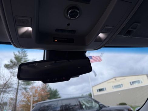 Used 2019 Chevrolet Tahoe LT image 9