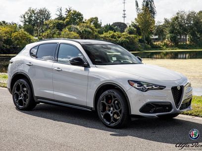 New 2025 Alfa Romeo Stelvio Sprint w/ Veloce Package