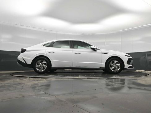 Certified 2025 Hyundai Sonata SE image 41