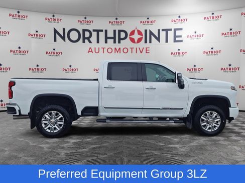 Used 2025 Chevrolet Silverado 2500 High Country w/ Technology Package image 12