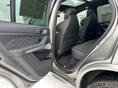 Used 2022 BMW X5 M w/ Competition Package 2 image 15