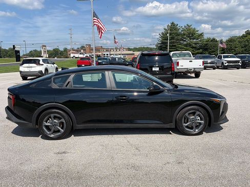 Used 2026 Kia K4 FWD image 5