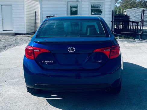 Used 2018 Toyota Corolla SE FWD image 4