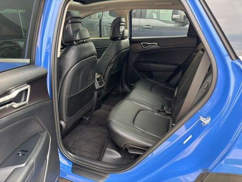 Used 2026 Kia Sportage EX w/ EX Panorama Roof Package FWD image 11