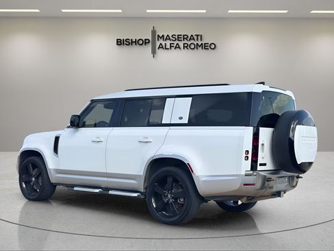 Used 2023 Land Rover Defender 130 First Edition AWD/4WD image 4