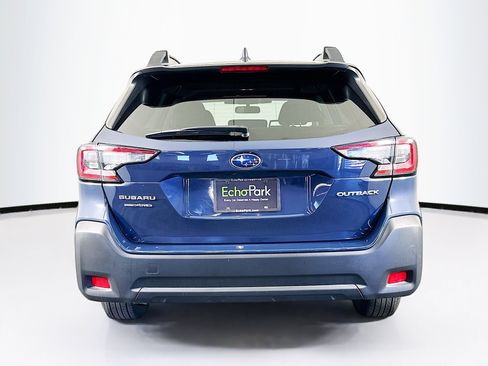Used 2025 Subaru Outback Premium image 7