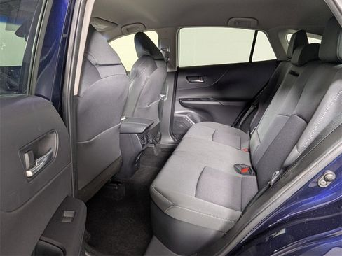 Used 2021 Toyota Venza LE image 23