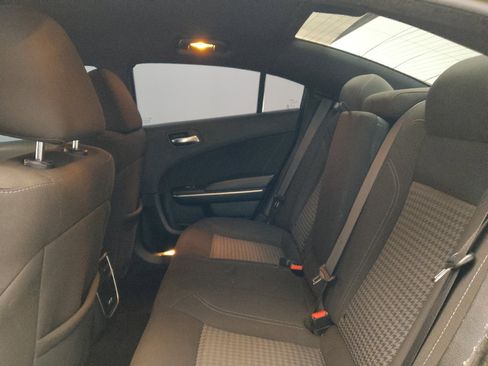 Used 2023 Dodge Charger SXT RWD image 18