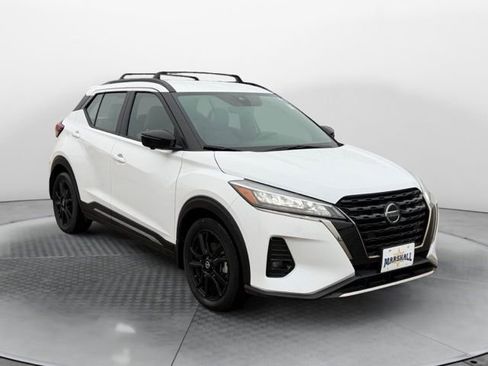 Used 2021 Nissan Kicks SR w/ SR Premium Package image 1