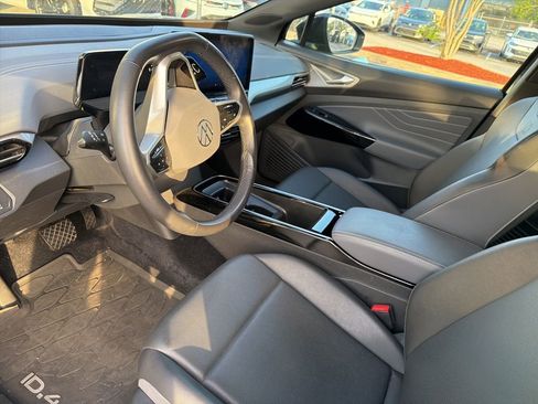 Used 2023 Volkswagen ID.4 Pro S image 5