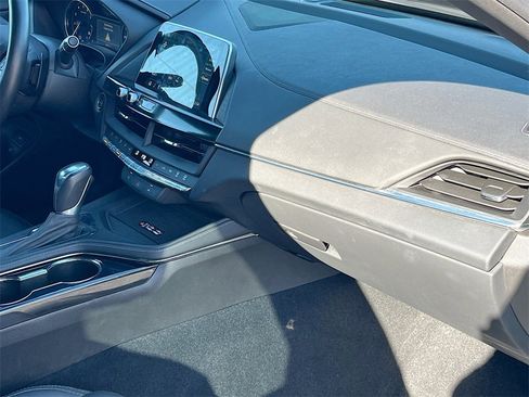 Used 2024 Cadillac CT4 Luxury image 27