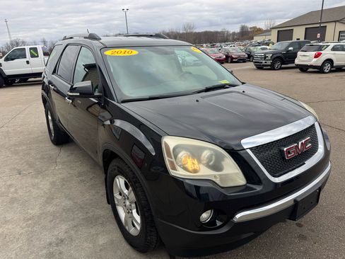 Used 2010 GMC Acadia SLE image 3
