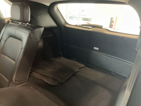 Used 2022 Ford Escape SEL image 26