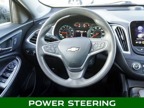 Used 2022 Chevrolet Malibu LS image 9