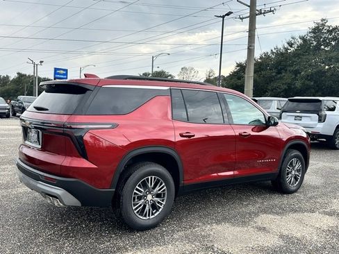 New 2026 Chevrolet Traverse LT w/ Driver Confidence Package image 29