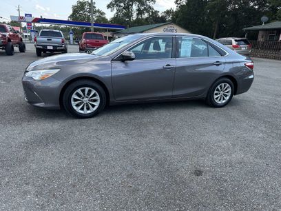 Used 2015 Toyota Camry LE