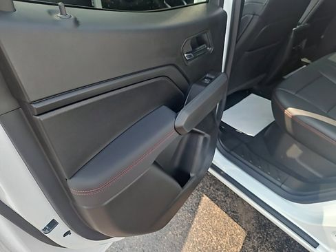 New 2026 Chevrolet Colorado Z71 w/ Technology Package image 18