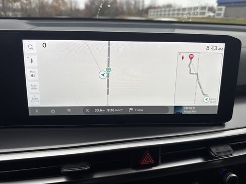 Used 2024 Kia Sorento S image 20