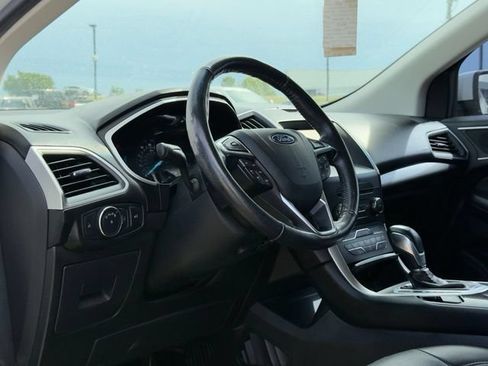 Used 2015 Ford Edge SEL w/ Equipment Group 201A FWD image 10