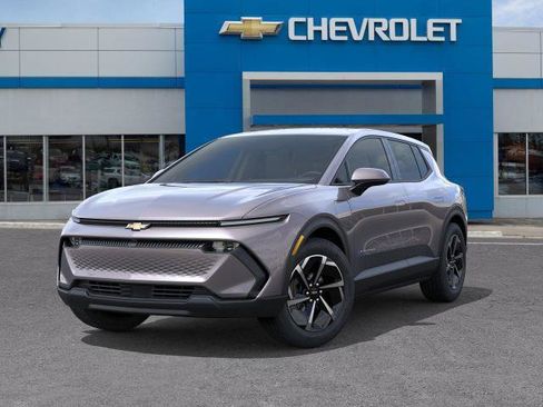 New 2026 Chevrolet Equinox EV LT image 38