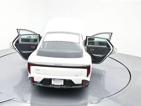 Used 2025 Kia K4 GT-Line w/ GT-Line Sunroof Package image 24