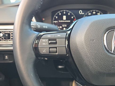 Certified 2025 Acura Integra image 32