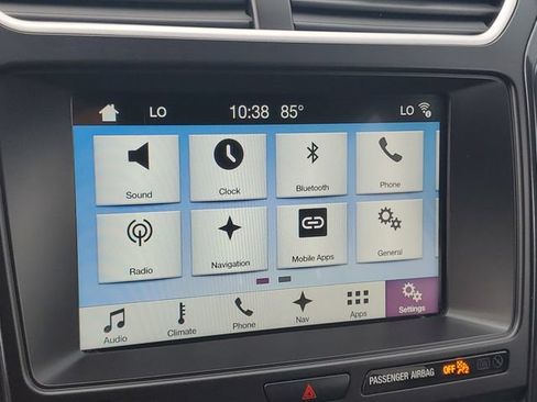 Used 2017 Ford Explorer XLT w/ Equipment Group 202A FWD image 30