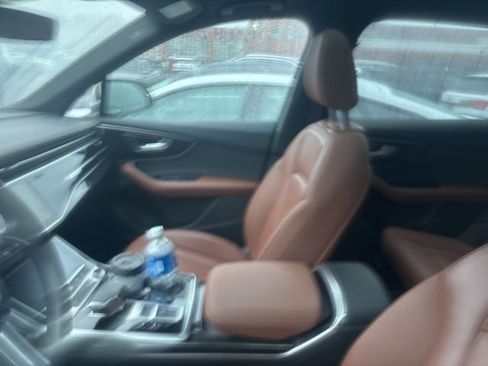 Used 2020 Audi Q7 3.0T Premium w/ Convenience Package image 4