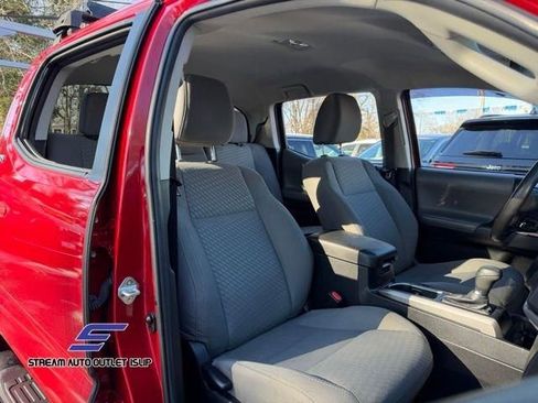Used 2021 Toyota Tacoma SR5 image 12