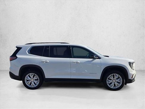 Used 2026 GMC Acadia Elevation w/ Elevation Premium Package FWD image 4