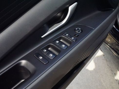 New 2025 Hyundai Elantra Blue image 16