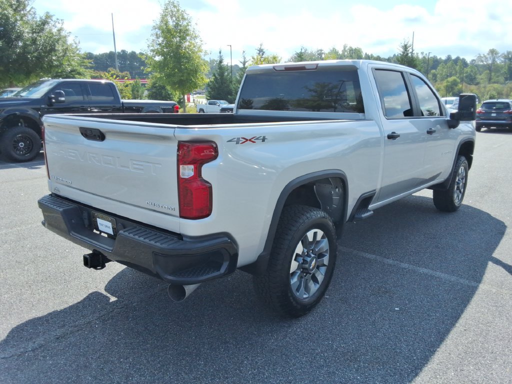 Certified 2022 Chevrolet Silverado 2500 Custom w/ Custom Value Package AWD/4WD image 5