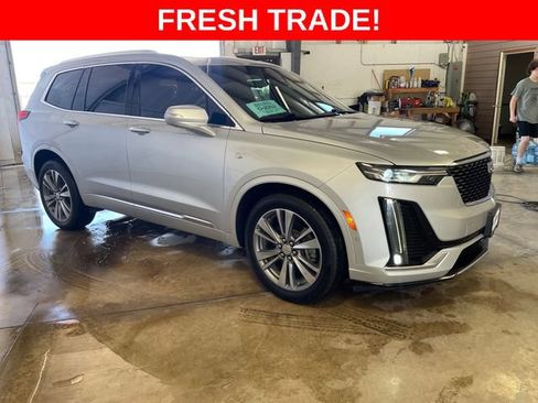 Used 2020 Cadillac XT6 Premium Luxury AWD/4WD image 7