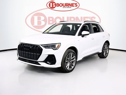 Used 2022 Audi Q3 2.0T Premium Plus w/ Premium Plus Package image 8
