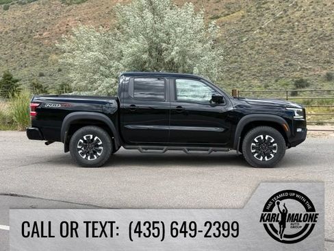 Used 2022 Nissan Frontier PRO-4X w/ Off-Road Protection Package AWD/4WD image 7