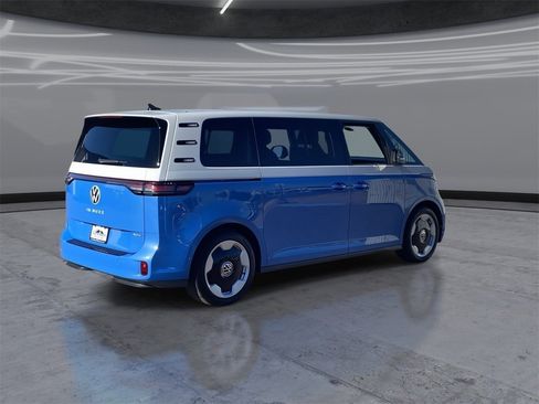 New 2025 Volkswagen ID. Buzz Pro S Plus image 5