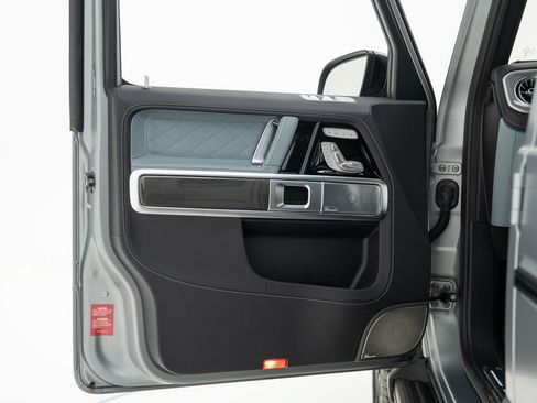 Used 2025 Mercedes-Benz G 63 AMG 4MATIC image 25