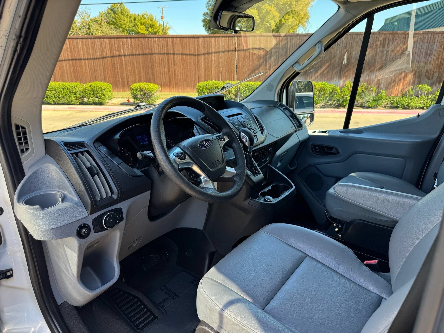 Used 2018 Ford Transit 350 XL RWD image 19