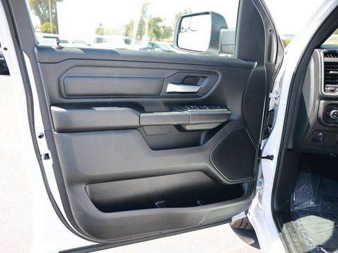 New 2026 RAM 1500 Express AWD/4WD image 13